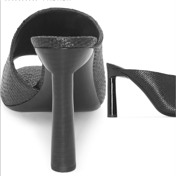 ❌SOLD❌ MERCEDES CASTILLO PAULINA MULES - Picture 2 of 16